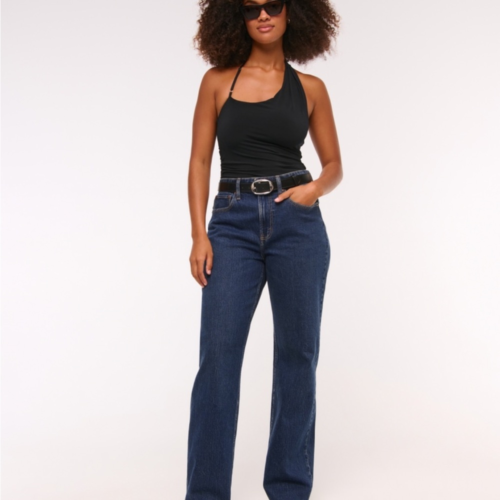 Abercrombie & Fitch 90’s Relaxed Jean High Rise- Dark Blue Curve Love - Picture 3 of 3